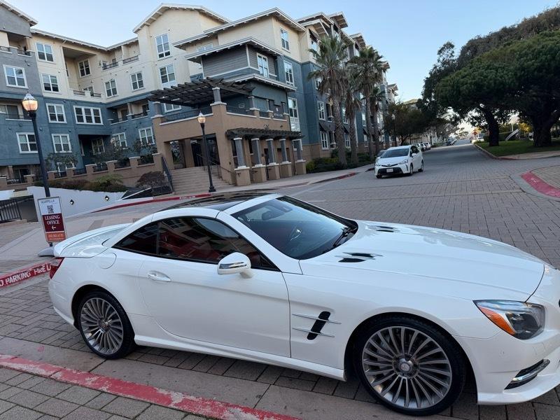 Mercedes-Benz SL-Class SL550R 2014