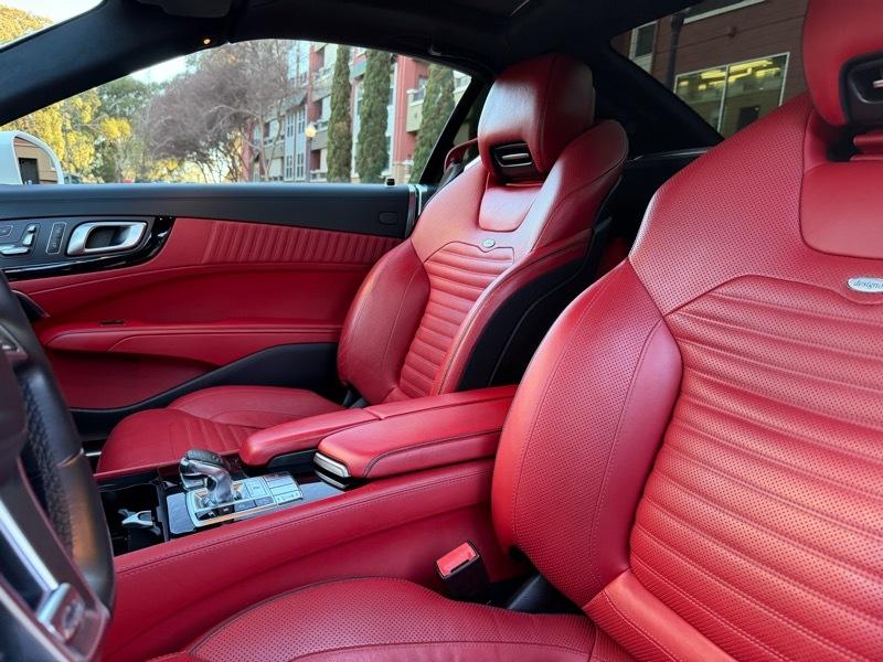 Mercedes-Benz SL-Class SL550R 2014