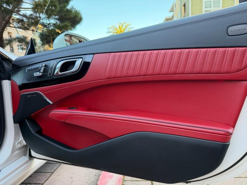 Mercedes-Benz SL-Class SL550R 2014