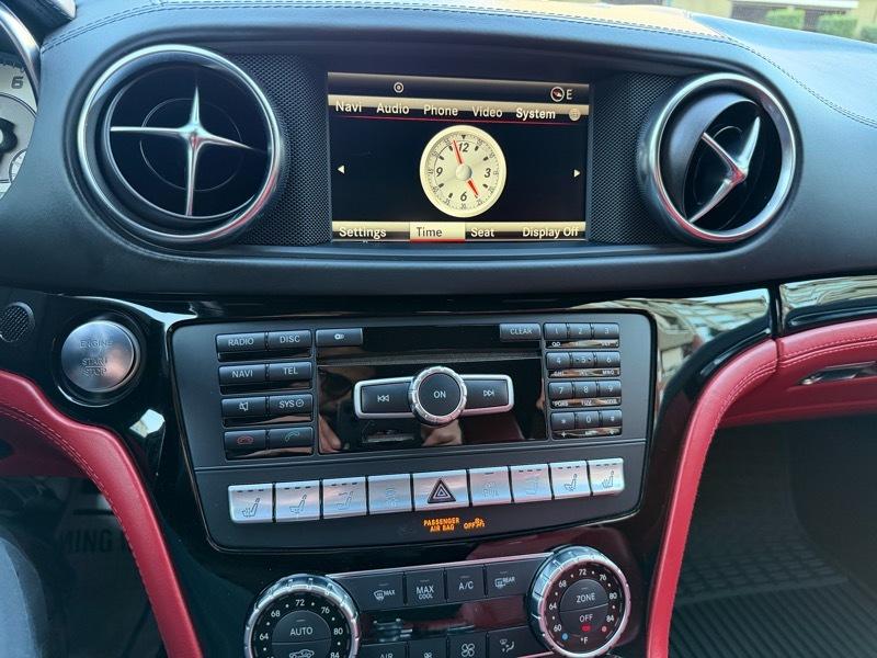 Mercedes-Benz SL-Class SL550R 2014