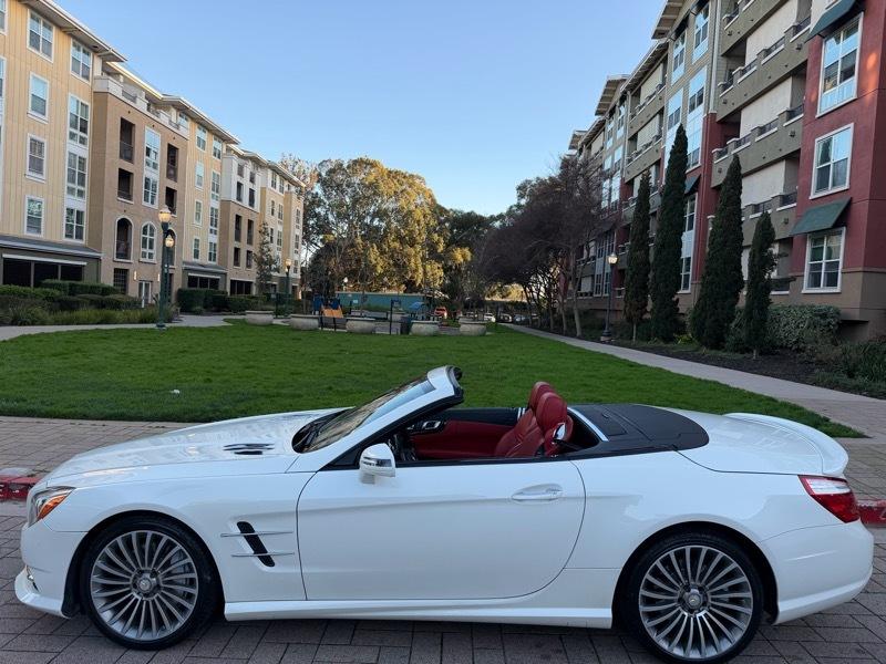 Mercedes-Benz SL-Class SL550R 2014