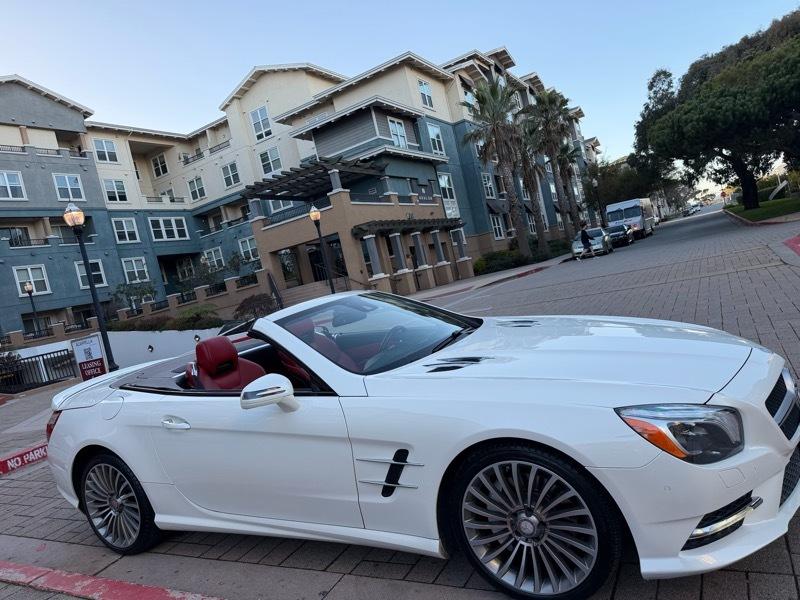 Mercedes-Benz SL-Class SL550R 2014