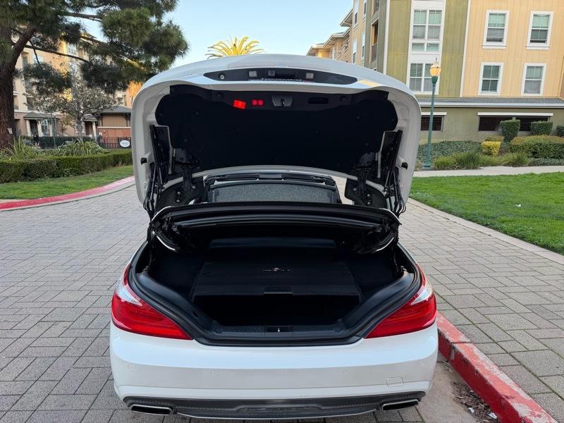 Mercedes-Benz SL-Class SL550R 2014