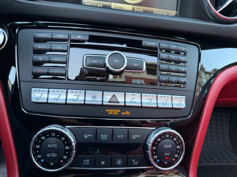 Mercedes-Benz SL-Class SL550R 2014