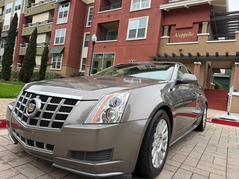 Cadillac CTS Luxury 2012