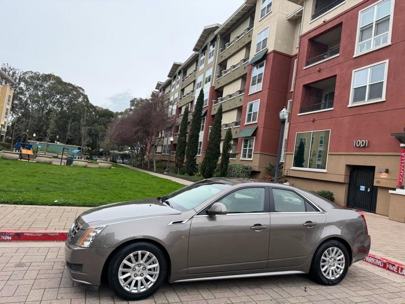 Cadillac CTS Luxury 2012