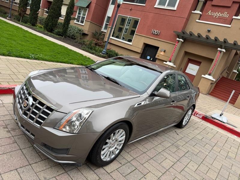 Cadillac CTS Luxury 2012