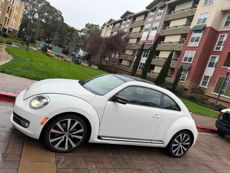 Volkswagen Beetle 2.0T Turbo 2013