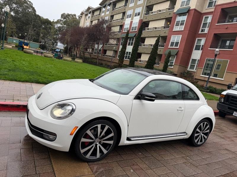 Volkswagen Beetle 2.0T Turbo 2013
