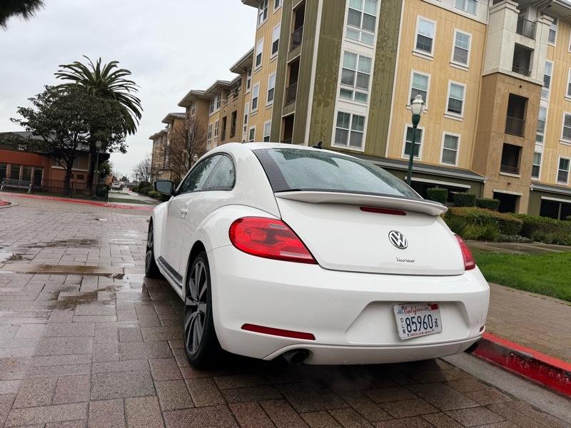 Volkswagen Beetle 2.0T Turbo 2013