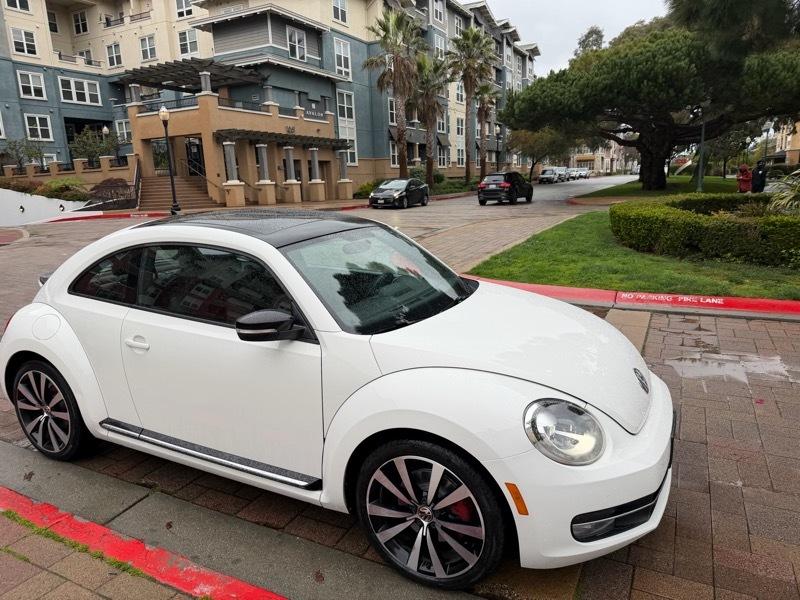 Volkswagen Beetle 2.0T Turbo 2013