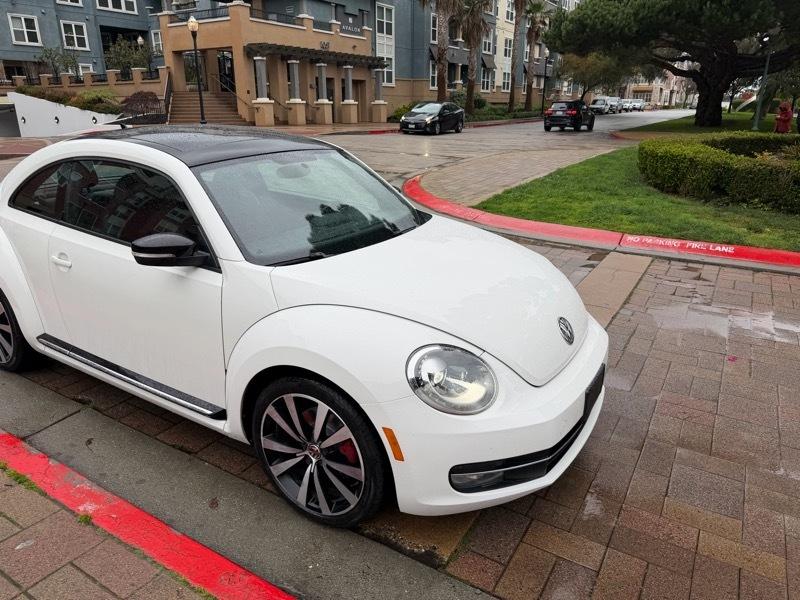 Volkswagen Beetle 2.0T Turbo 2013