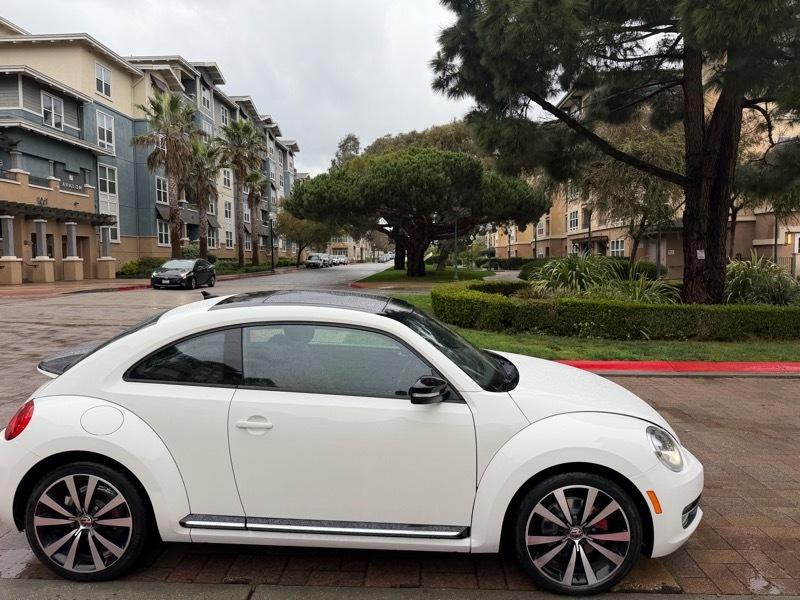 Volkswagen Beetle 2.0T Turbo 2013