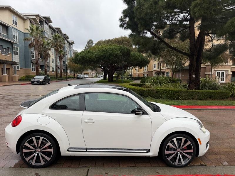 Volkswagen Beetle 2.0T Turbo 2013