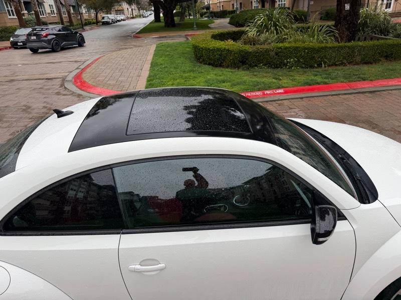 Volkswagen Beetle 2.0T Turbo 2013