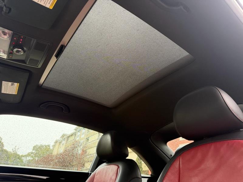 Volkswagen Beetle 2.0T Turbo 2013