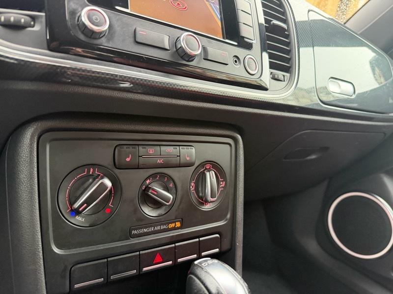 Volkswagen Beetle 2.0T Turbo 2013