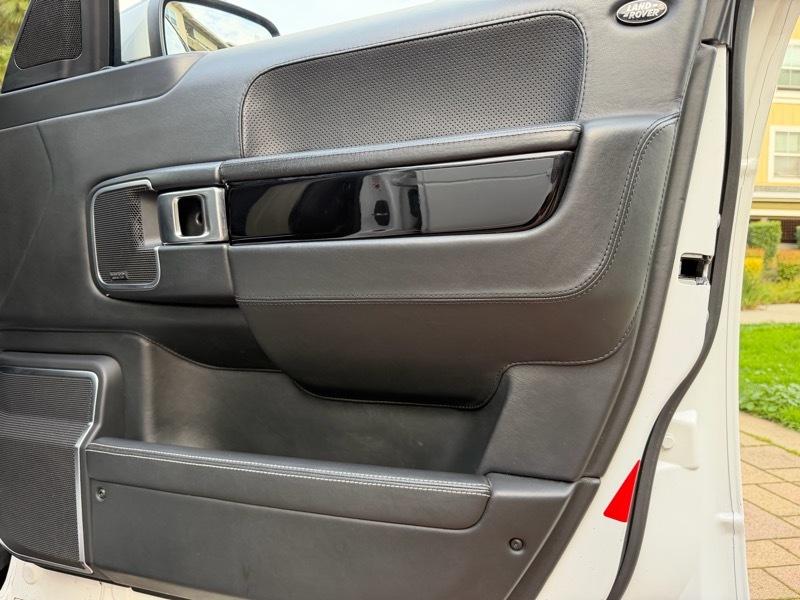 Land Rover Range Rover Autobiography 2011