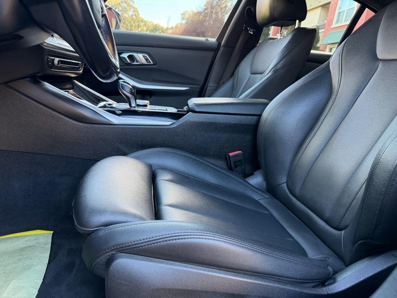 BMW 3-Series 330i 2019