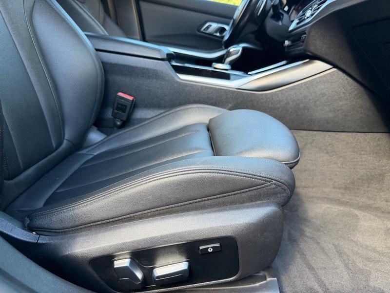 BMW 3-Series 330i 2019