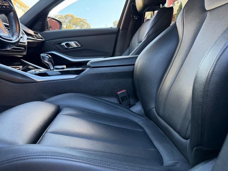 BMW 3-Series 330i 2019