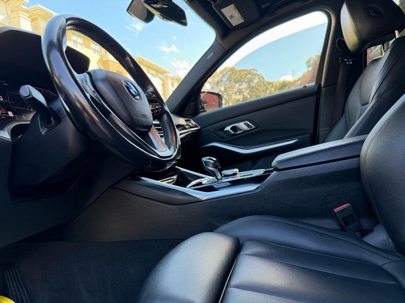 BMW 3-Series 330i 2019