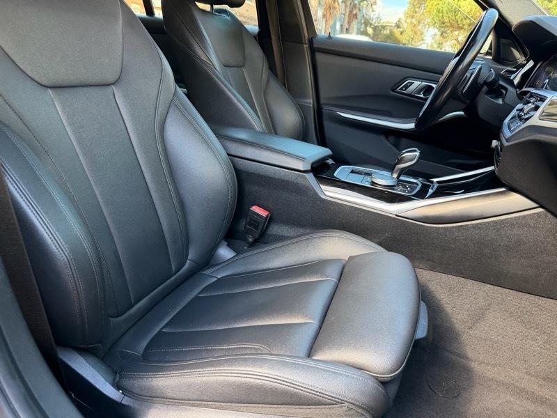 BMW 3-Series 330i 2019