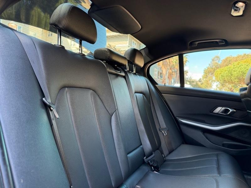 BMW 3-Series 330i 2019