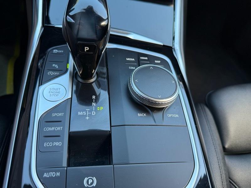 BMW 3-Series 330i 2019