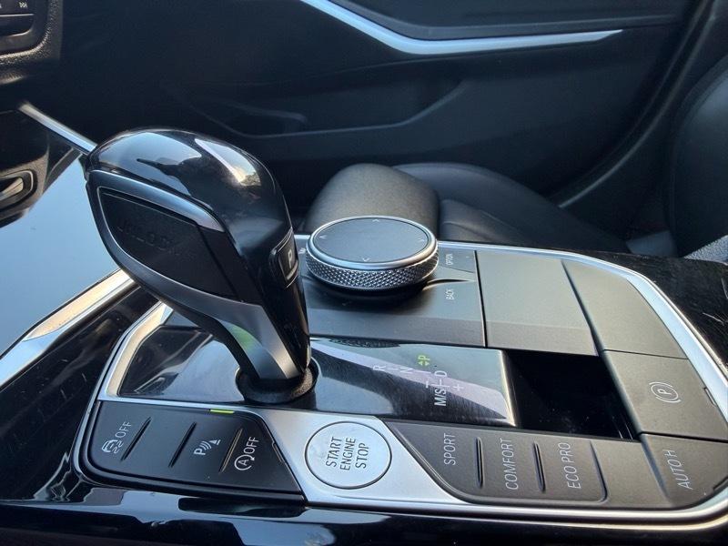 BMW 3-Series 330i 2019