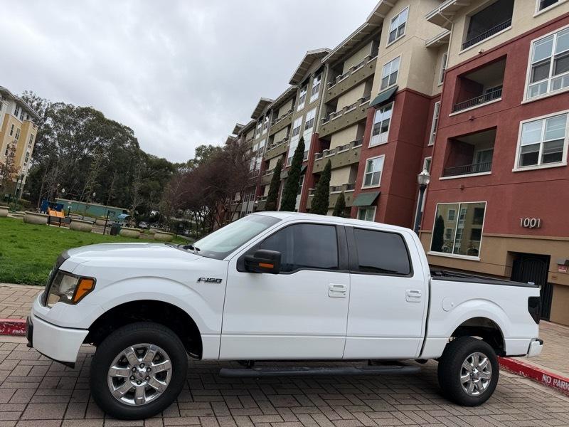 Ford F-150 4WD SuperCrew 150" XL 2014