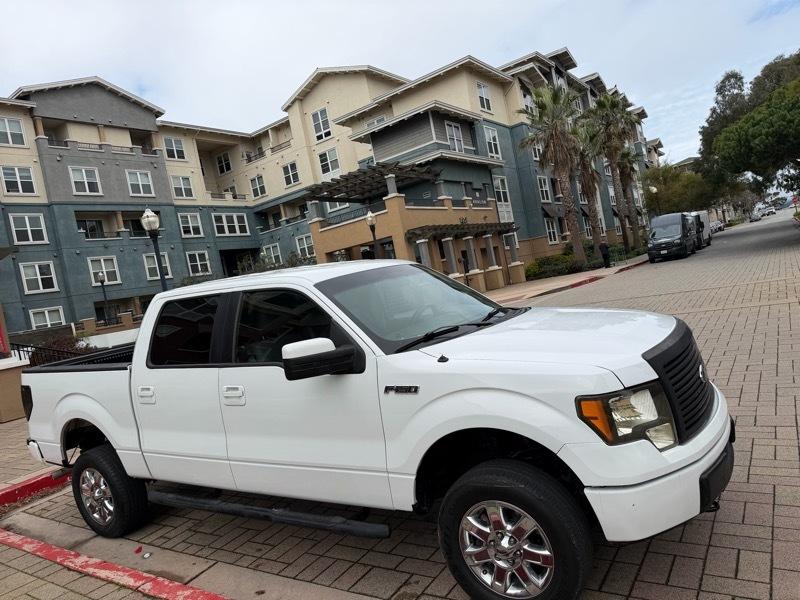 Ford F-150 4WD SuperCrew 150" XL 2014