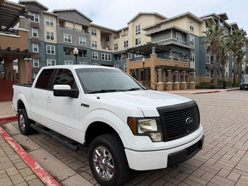 Ford F-150 4WD SuperCrew 150" XL 2014