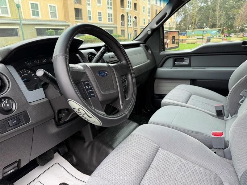 Ford F-150 4WD SuperCrew 150" XL 2014