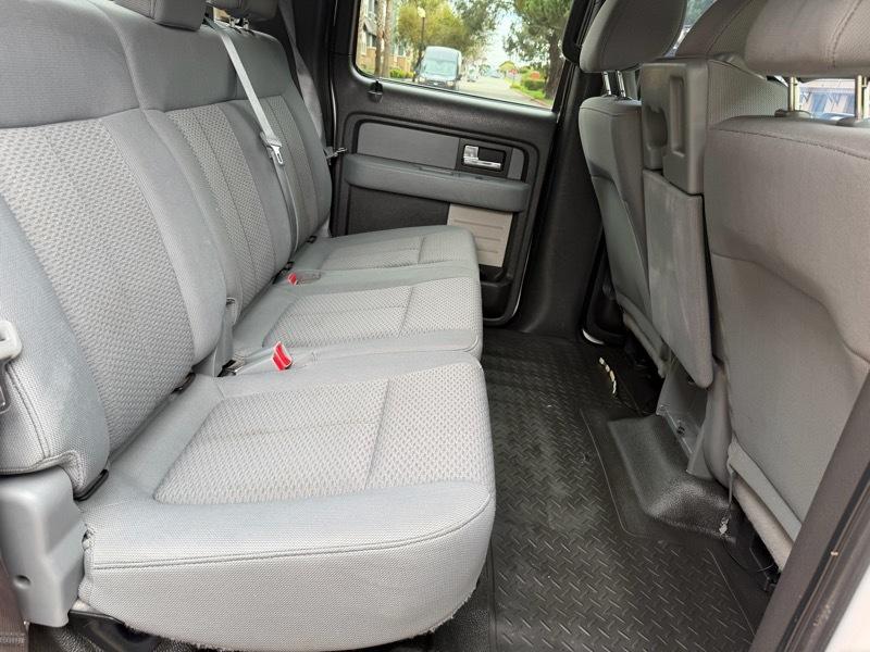 Ford F-150 4WD SuperCrew 150" XL 2014