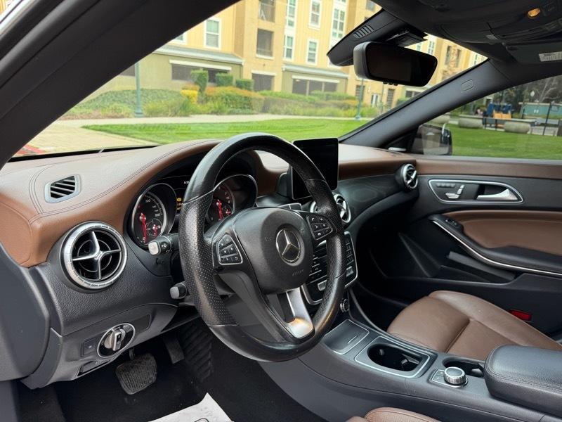 Mercedes-Benz CLA-Class CLA250 2018