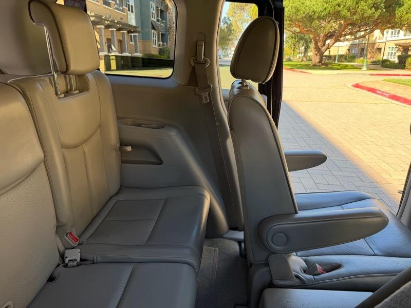 Nissan Quest 3.5 SL 2012