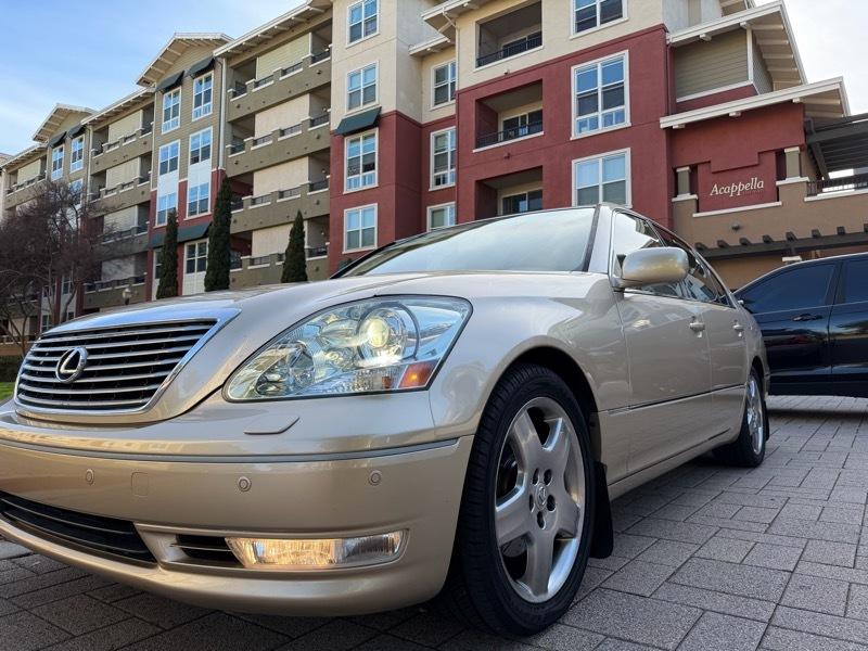 Lexus LS 430 Sedan 2005