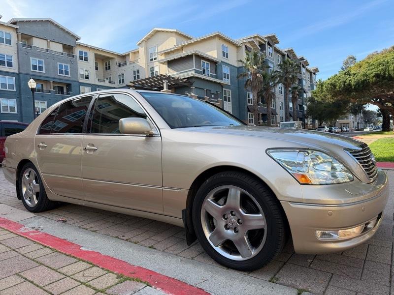 Lexus LS 430 Sedan 2005