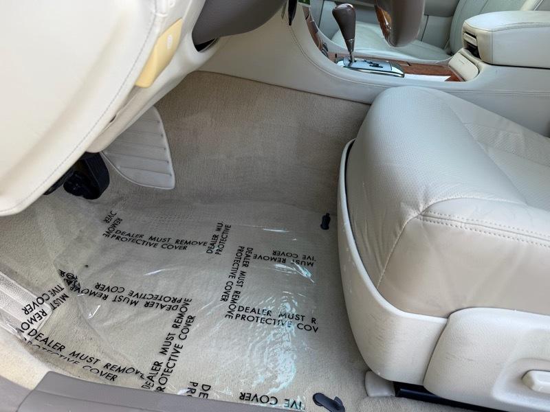 Lexus LS 430 Sedan 2005