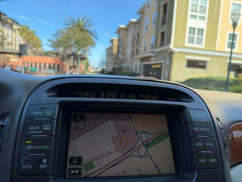 Lexus LS 430 Sedan 2005