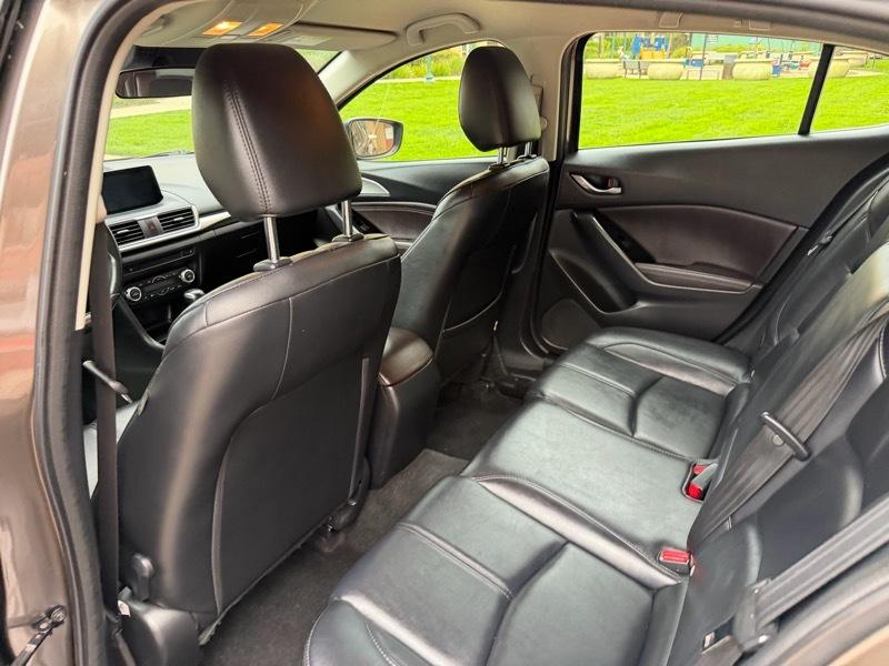 Mazda MAZDA3 s Grand Touring AT 5-Door 2018