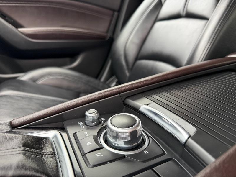 Mazda MAZDA3 s Grand Touring AT 5-Door 2018