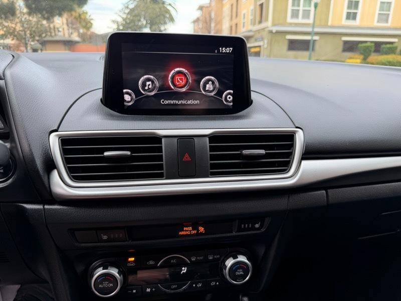 Mazda MAZDA3 s Grand Touring AT 5-Door 2018