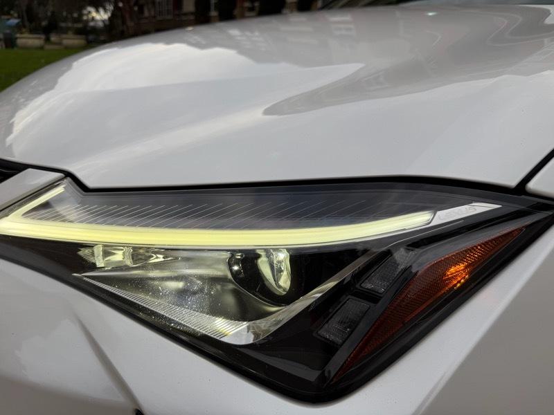 Lexus UX 250h Premium AWD 2019