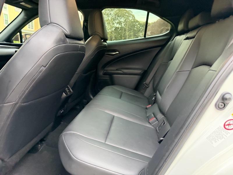 Lexus UX 250h Premium AWD 2019