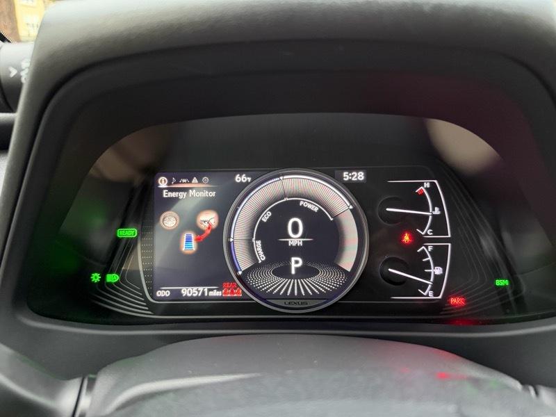 Lexus UX 250h Premium AWD 2019