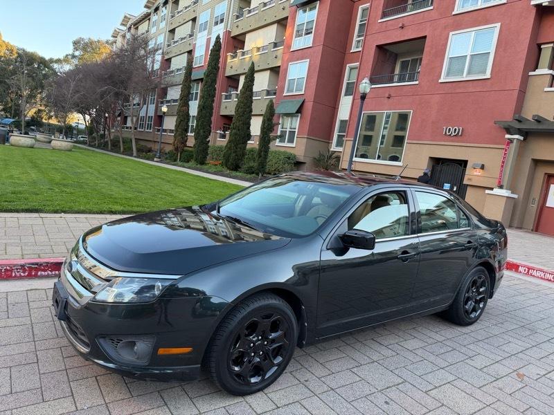 Ford Fusion SE 2010