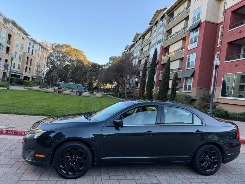 Ford Fusion SE 2010