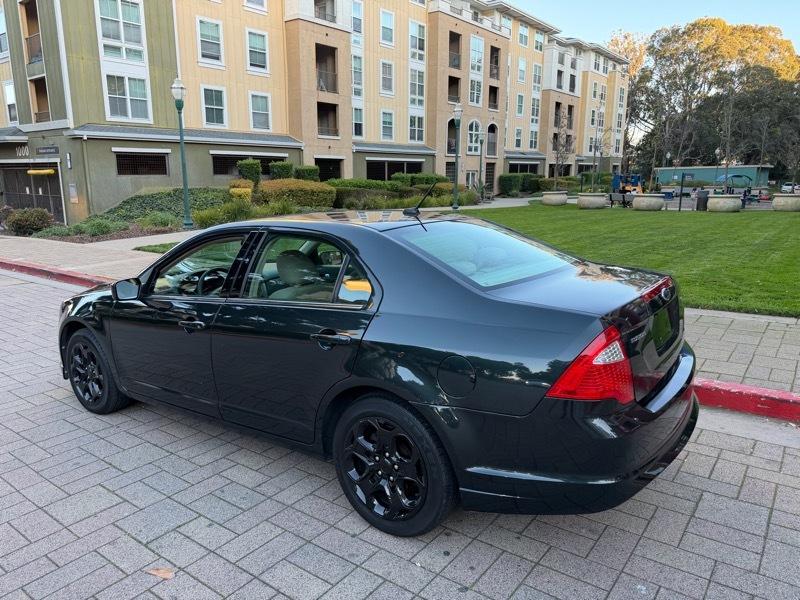Ford Fusion SE 2010